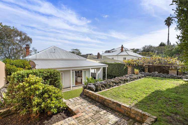 6 Pentland Avenue Mount Eden_22