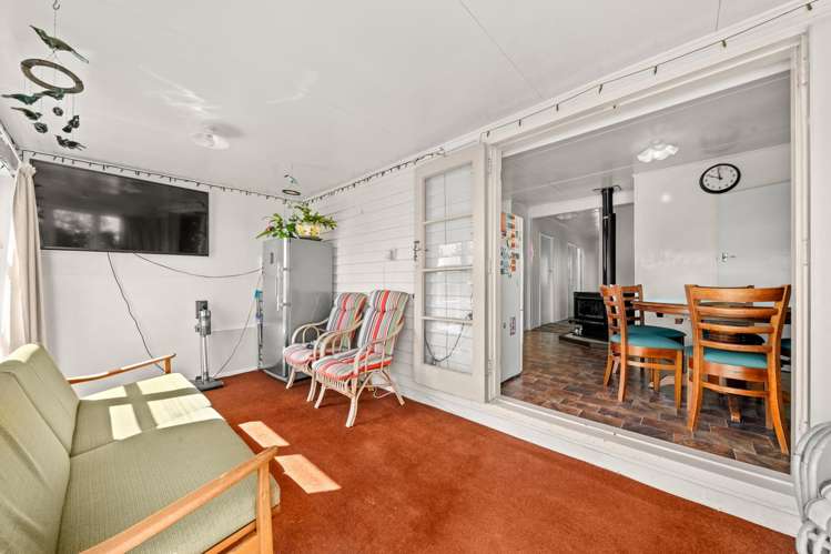 67 Brandon St Featherston_12