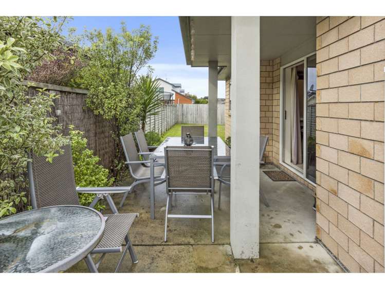 11/100 Millers Road Brookfield_13