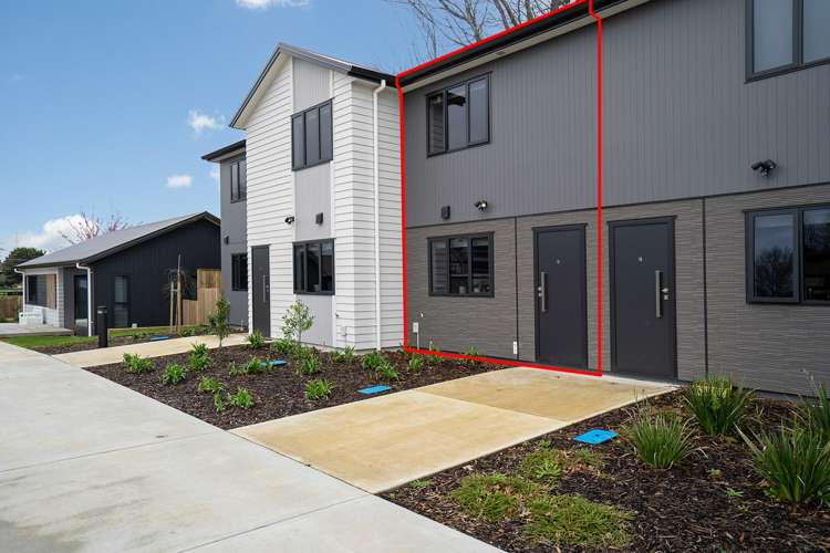 11c Whitespire Way_0