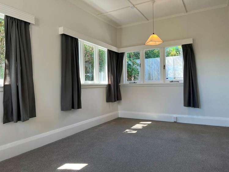 150B Paritai Drive Orakei_5