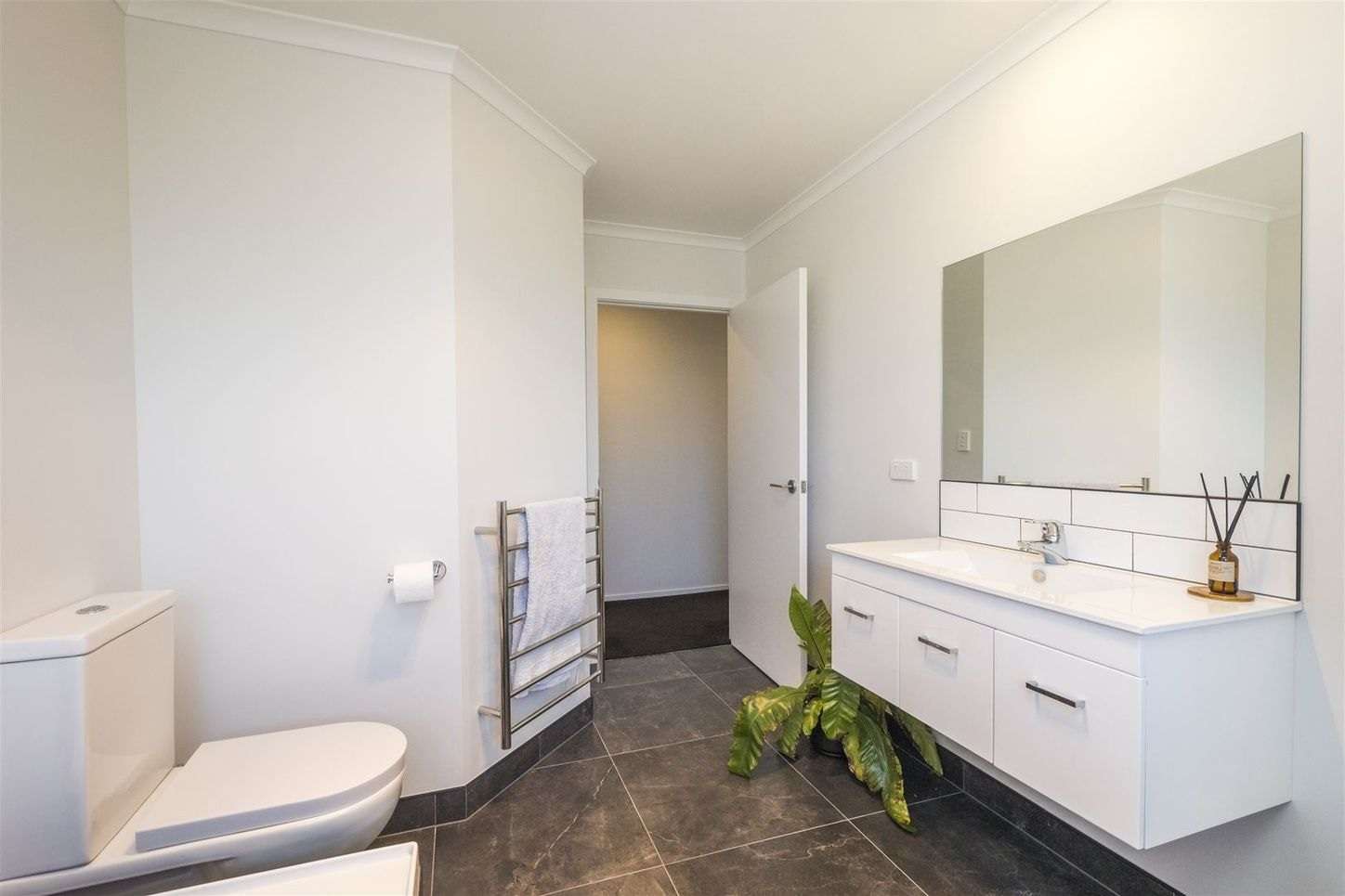 8 Poplar Grove Feilding Manawatu Houses for Rent One Roof