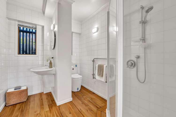1/5 Selwyn Avenue Mission Bay_15
