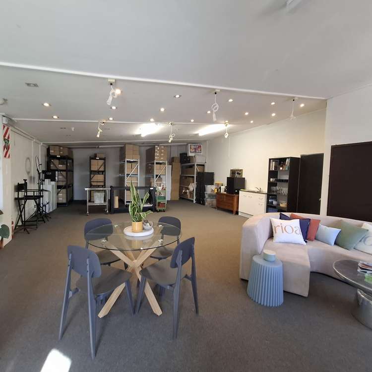 8A/3038 Great North Road New Lynn_3