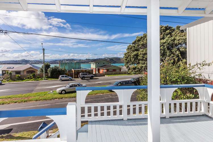 270 Queens Drive Lyall Bay_9