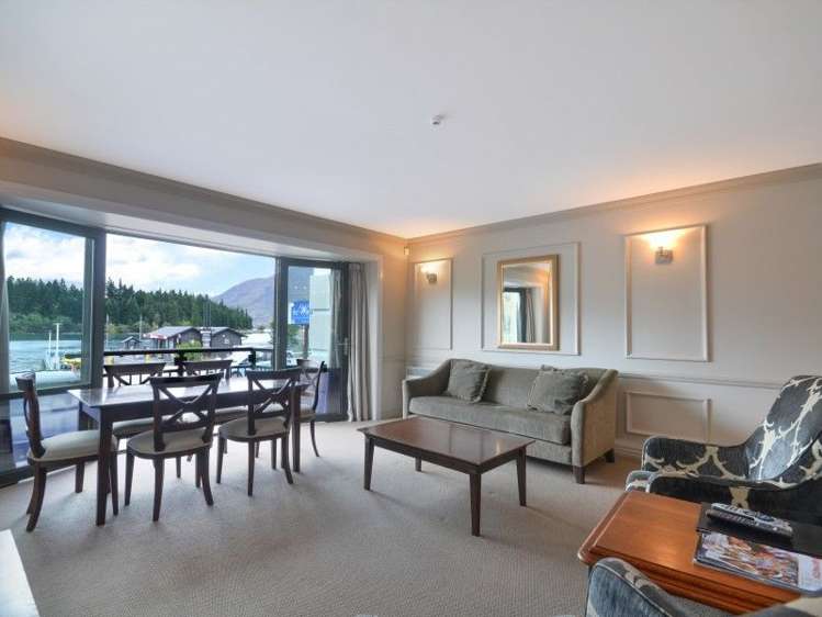 13/109 Beach Street Queenstown_0