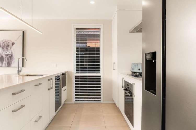 27 Empire Crescent_5