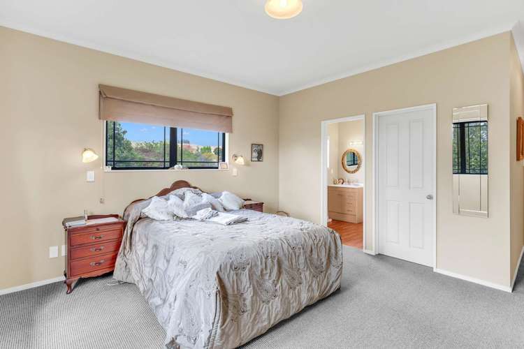 20 Paraekaretu Street Hunterville_14