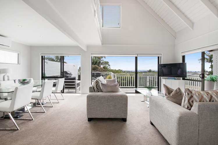 36 Whangaparaoa Road Red Beach_28