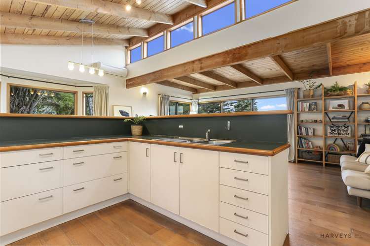 147a Glengarry Road Glen Eden_13