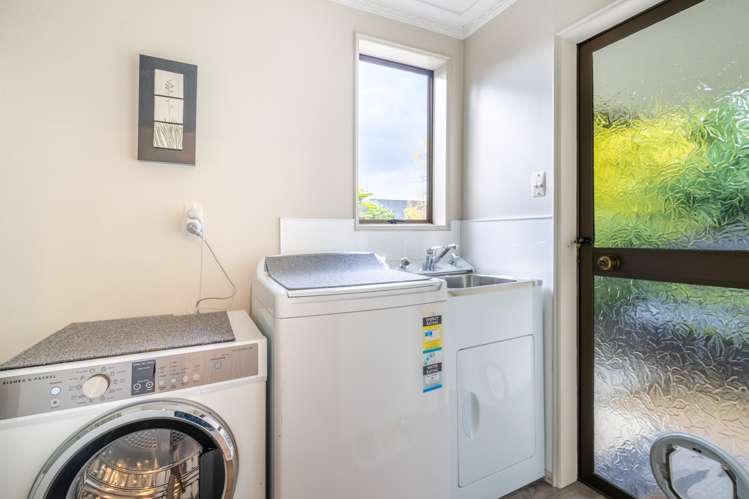 71 Kildare Rise Waikiwi_13