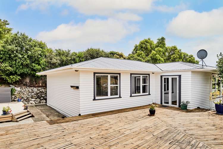 78 Grays Road Camborne_15