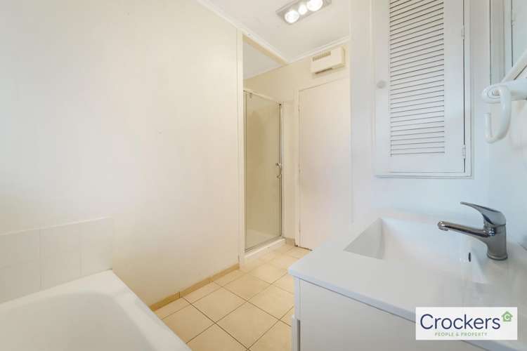 3 Clayton Road 10686_7