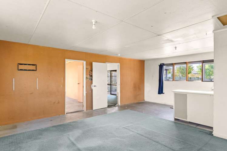 142 Main Road Makaraka_12