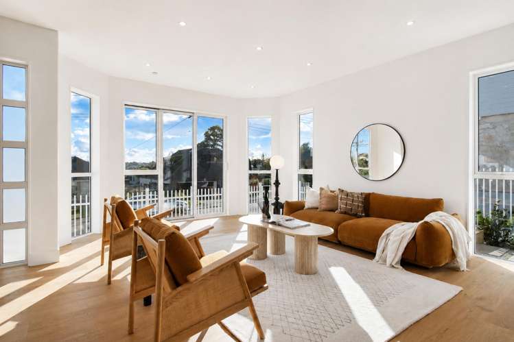 16A William Souter Street_4