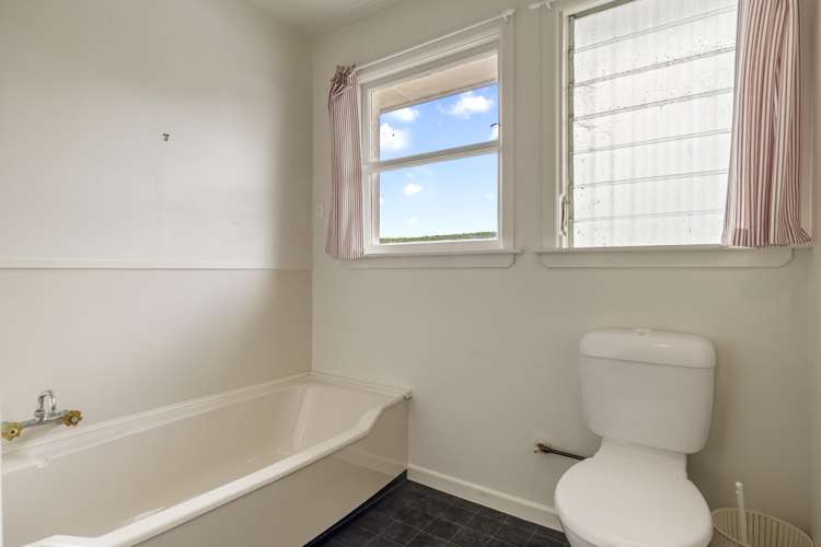 45 Bedford Parade Brighton_13