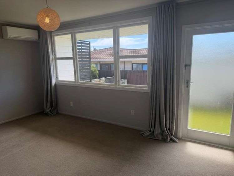 2/15a Holsworthy Road Lower Vogeltown_13