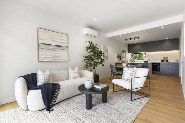 8/11 Western Springs Road Kingsland_3