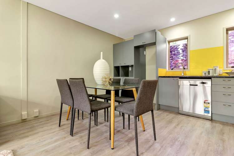 1/4 Ambrico Place New Lynn_6