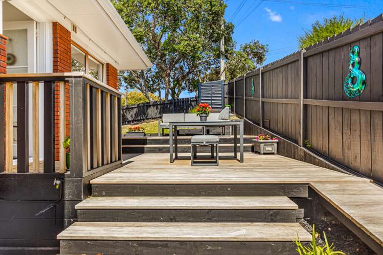 1/8 Phillipa Place Browns Bay_13