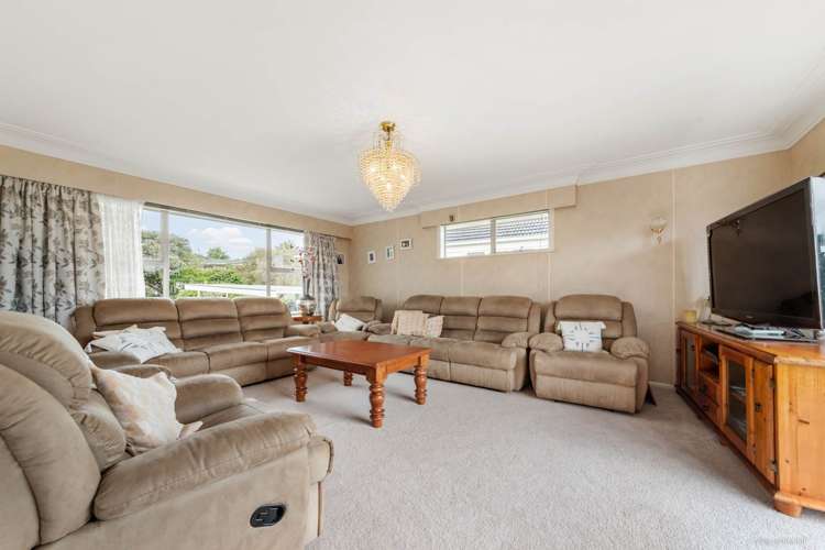 8 Fowey Avenue Te Atatu South_10