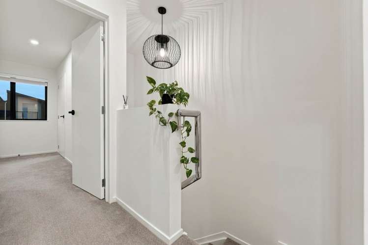 18 Kiato Lane Flat Bush_16