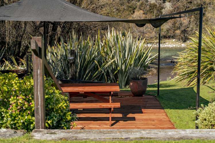 508 Lake Hawea - Albert Town Road Wanaka_24