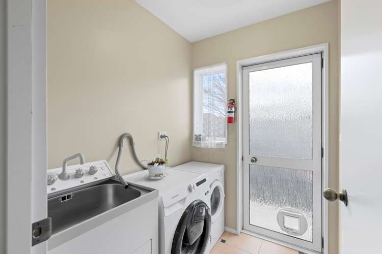 3 Pyatt Place Redwood_16