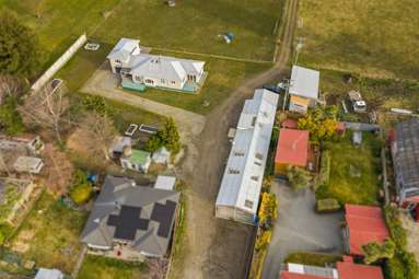 5669 West Coast Road_2