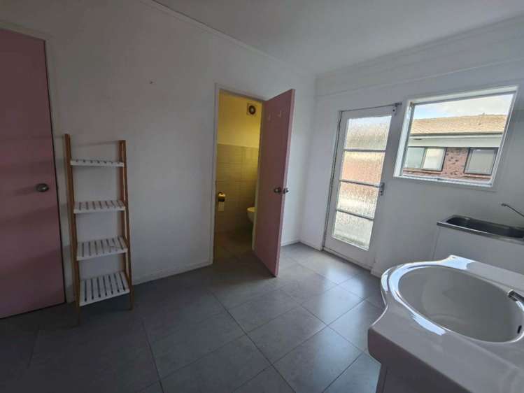 1/457 Glenfield Road Glenfield_12
