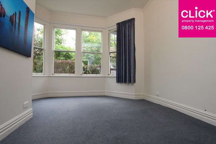 39 Easther Crescent Kew_5