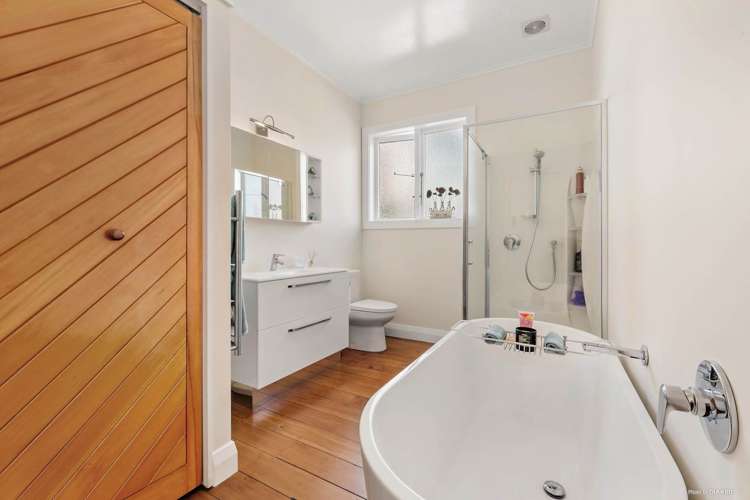 37 Hanlon Crescent Narrow Neck_12