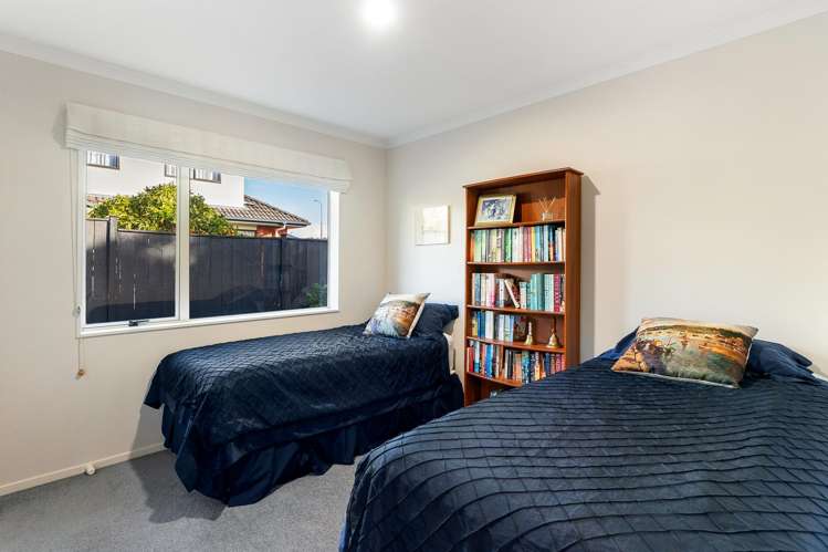 1 Zara Court Flat Bush_17