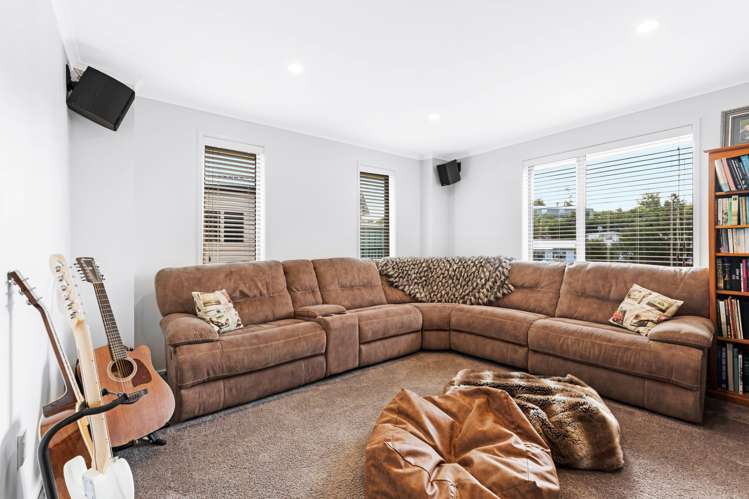 6 Gavinike Place Waimauku_15