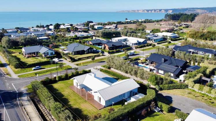 2 Cape Grove_1