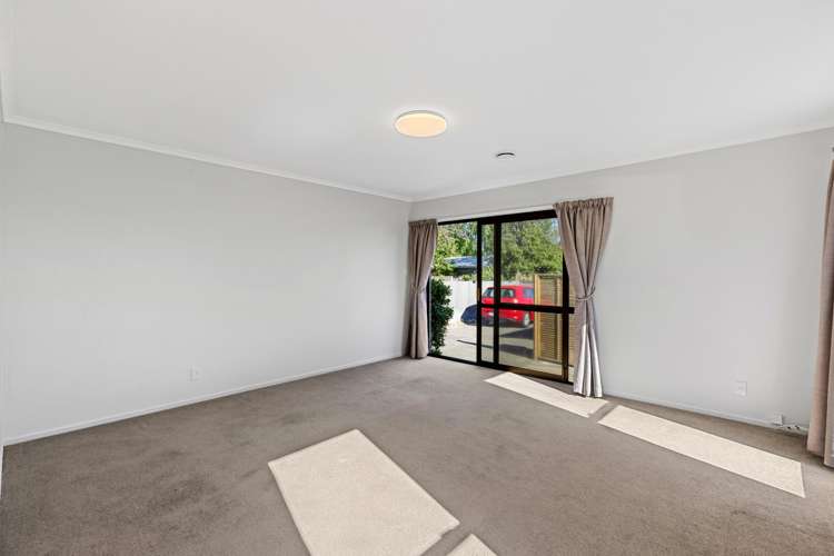 2/94A Condell Avenue Papanui_15