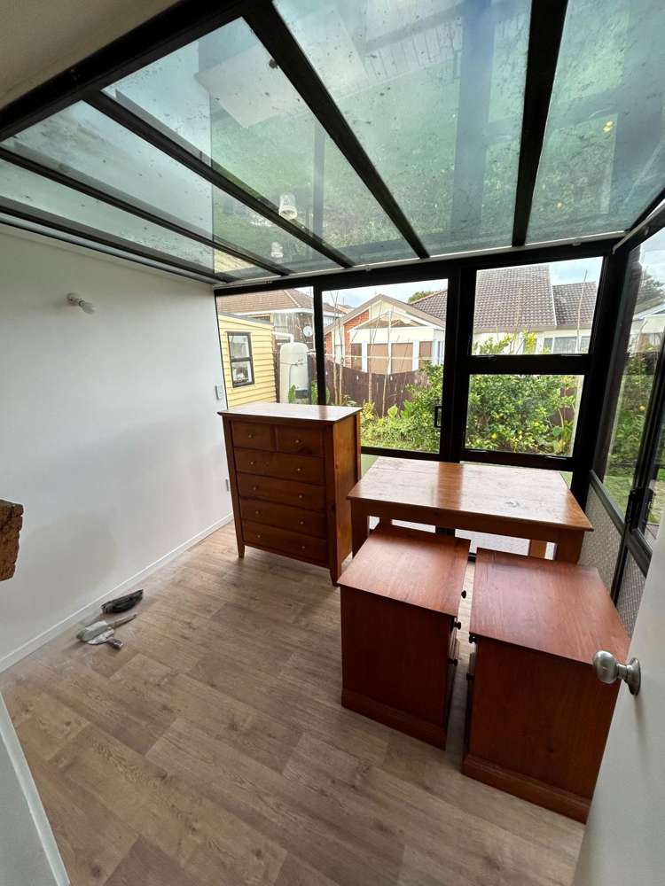 94 Dalwhinnie Parade Highland Park_9