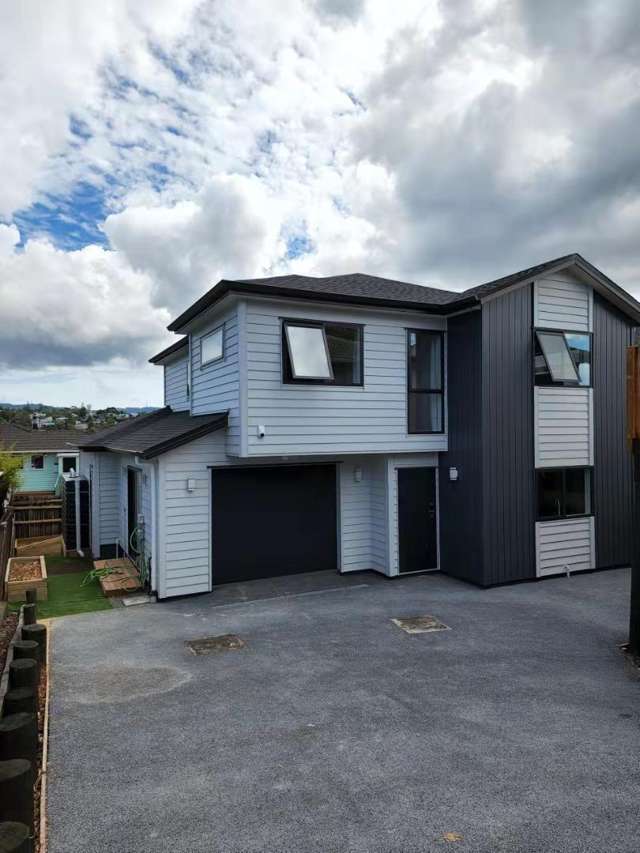 4B Terra Nova, Glen Eden