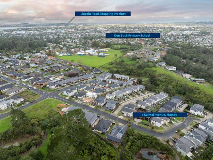 7 Kaimai Avenue Massey_24