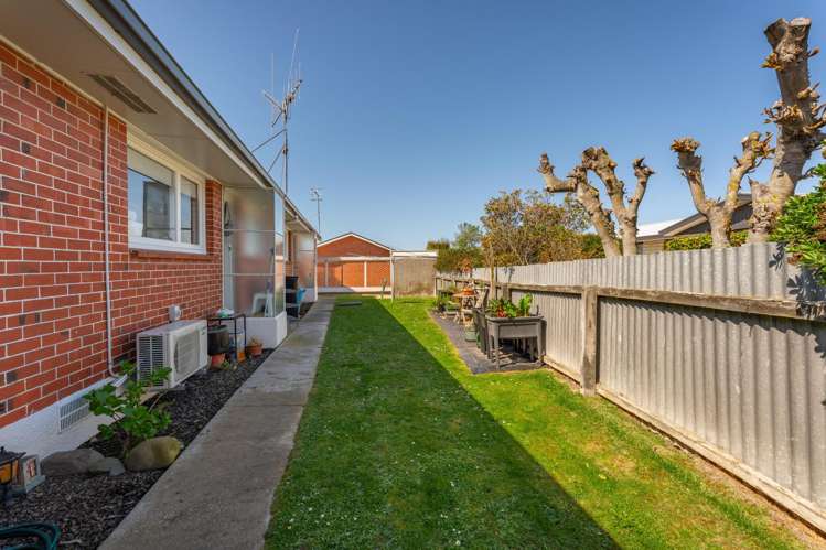 7/94 Avenue Road West End_17