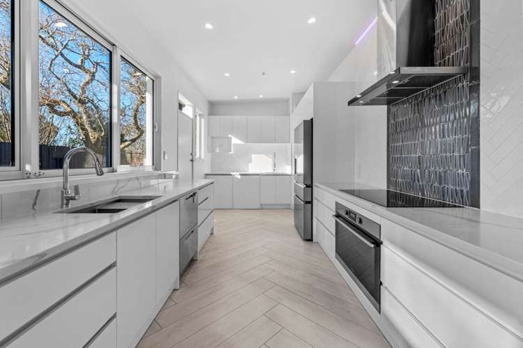 87 Angelo Avenue Howick_4