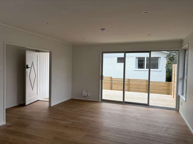 2/30 Wairere Avenue Mount Albert_3