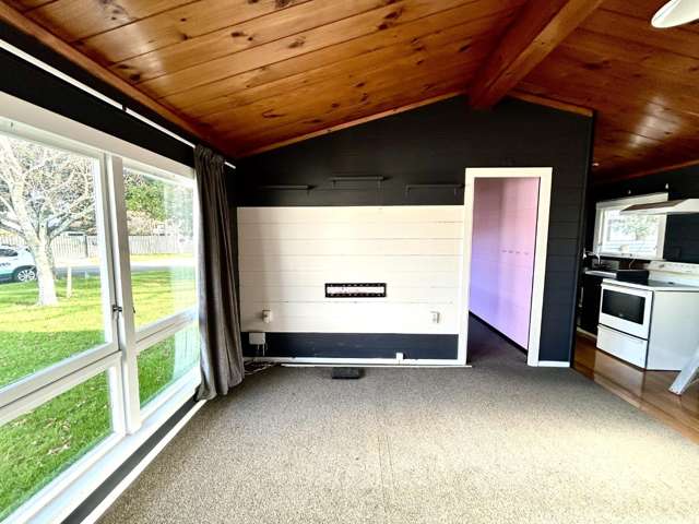 76A Riverside Drive 11597_2