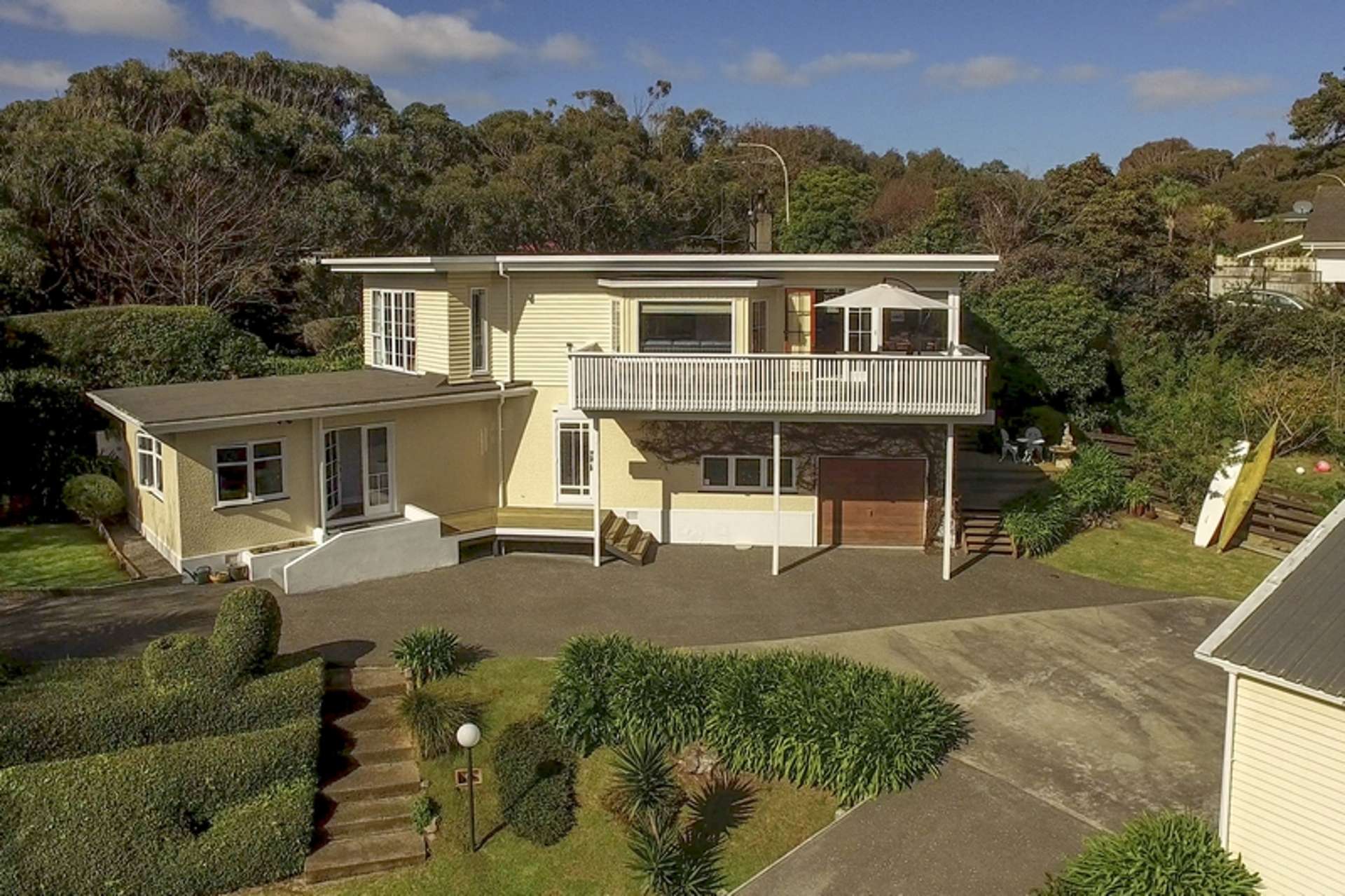 1 The Crescent Raumati South_0