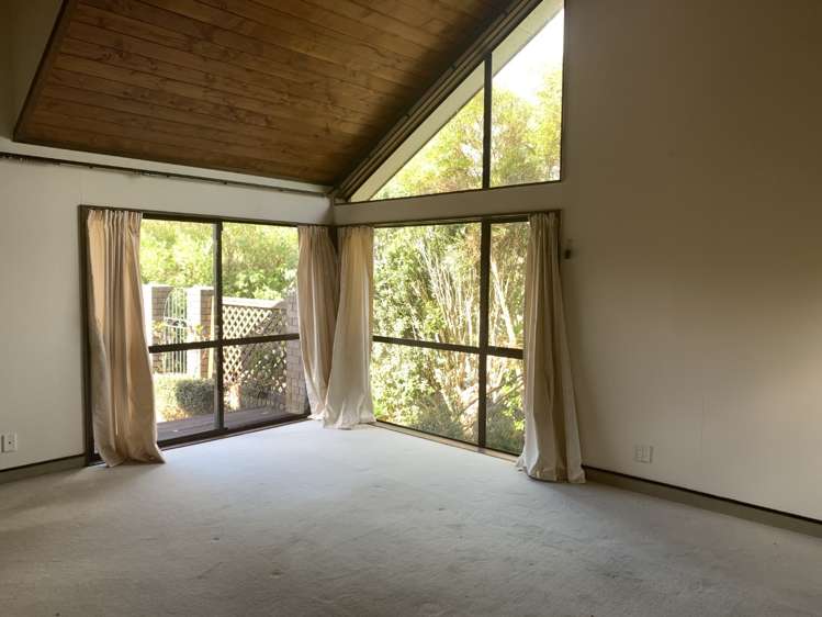 3 Aintree Grove Churton Park_1