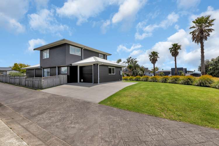 11 Aarts Place One Tree Point_24