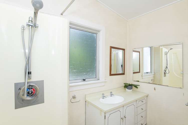 144 Rutene Road Kaiti_8