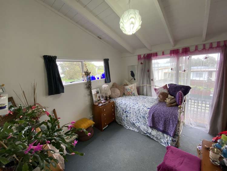 1 Pomelo Road Te Atatu South_9