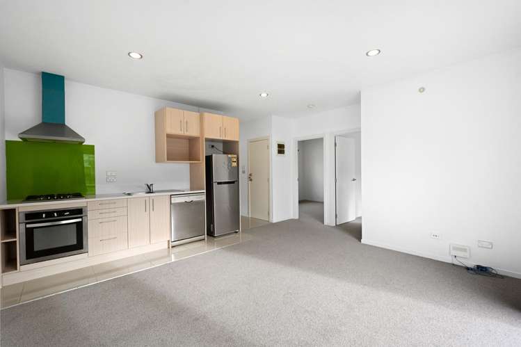 2/41 York Street Hamilton East_5