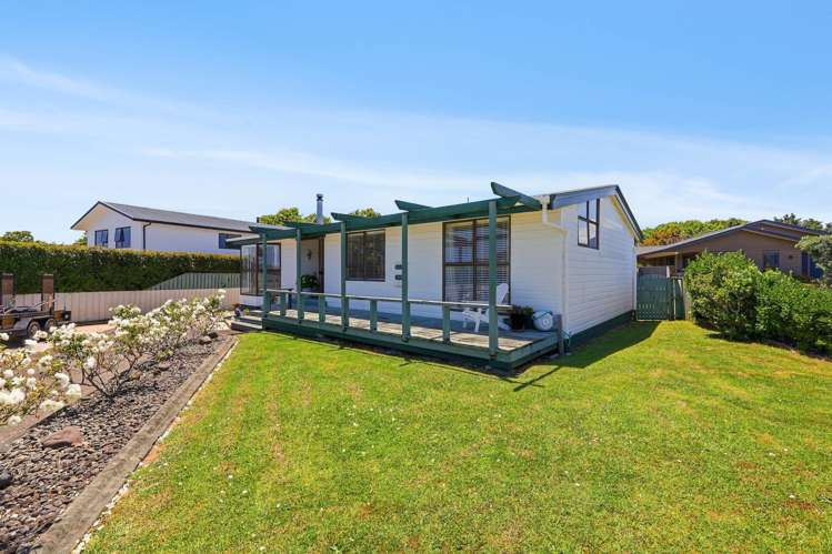 6 Vela Place Clarks Beach_39